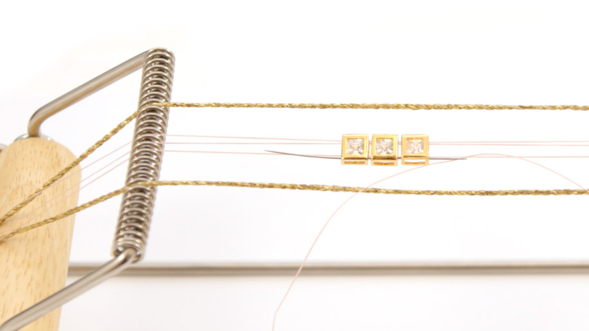 Miyuki Delicas 10 Loom Weaving Grid with Rhinestone Inlay : Step 1 Miyuki Delicas 10 Loom Weaving Grid with Rhinestone Inlay : Step 1