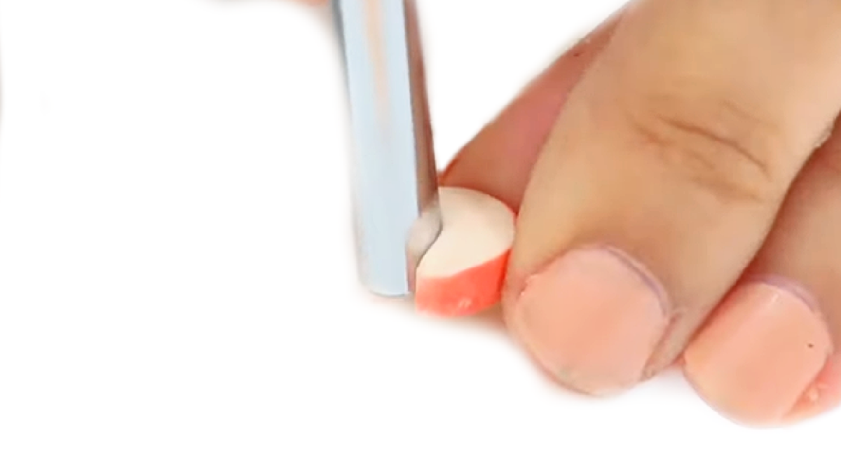 Mixed peach and bead bracelet made of polymer clay : Step 5 Mixed peach and bead bracelet made of polymer clay : Step 5