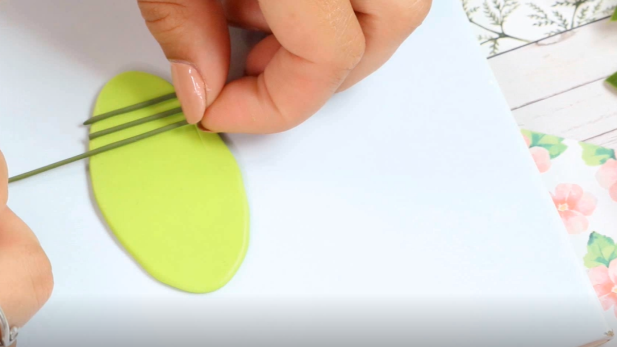 Watermelon earrings made of polymer clay : Step 5