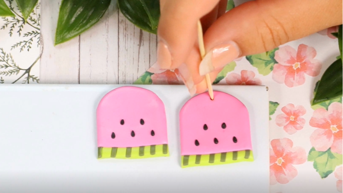 Watermelon earrings made of polymer clay : Step 15