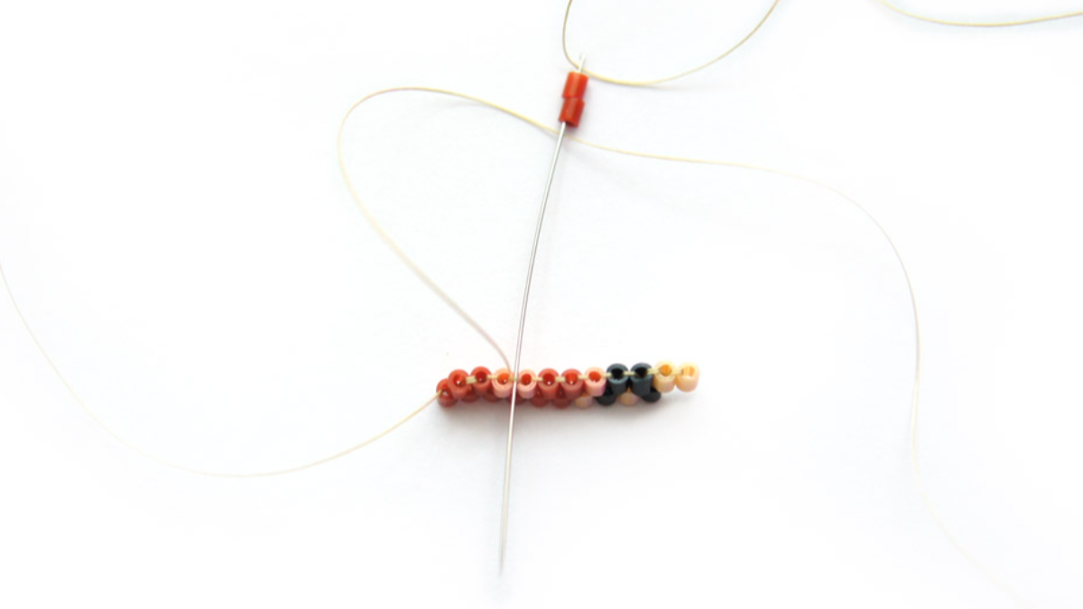 Weaving pattern Brick Stitch Child with beads Hama Mini : Step 18