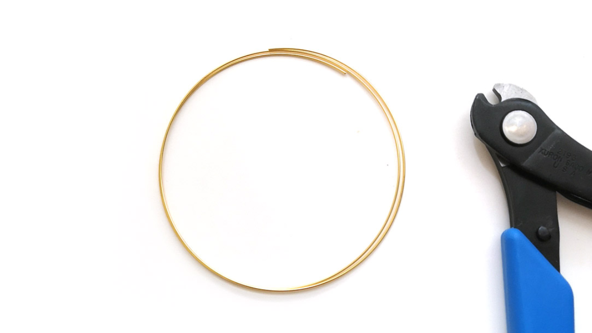 DIY Rudraksha bead bracelet or Shiva's tears : Step 1