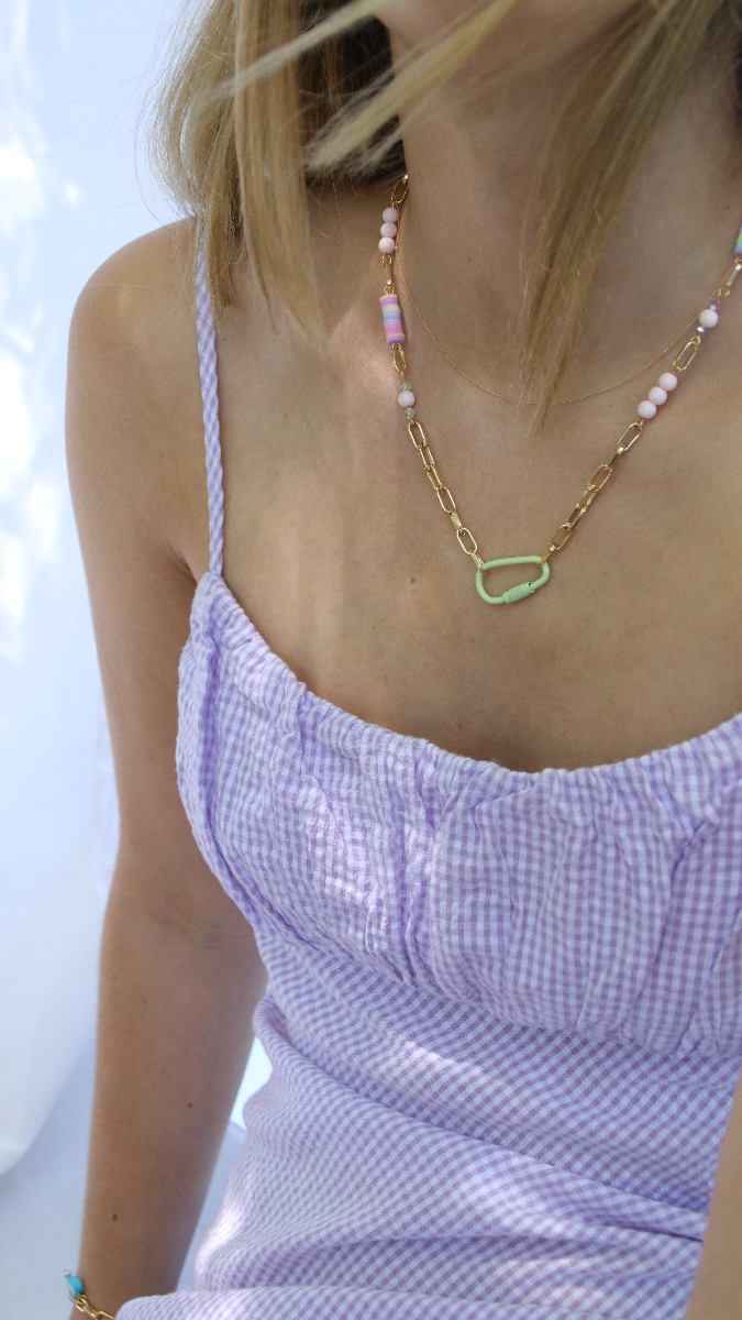 Schema  Kawaii bracelet and necklace with pastel clasps