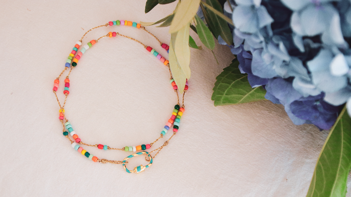 DIY 3 in 1 multicolor bracelet with seed beads