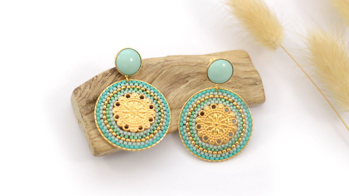 Round turquoise seed beads earrings Brick Stitch Round turquoise seed beads earrings Brick Stitch