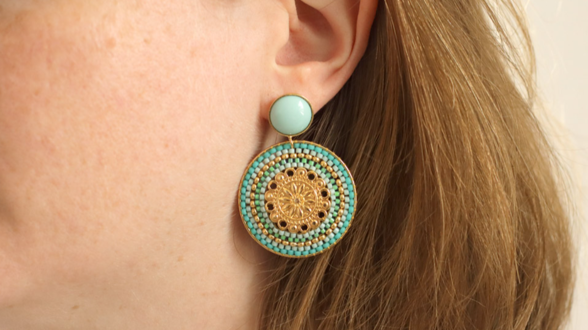 Schema  Round turquoise seed beads earrings Brick Stitch