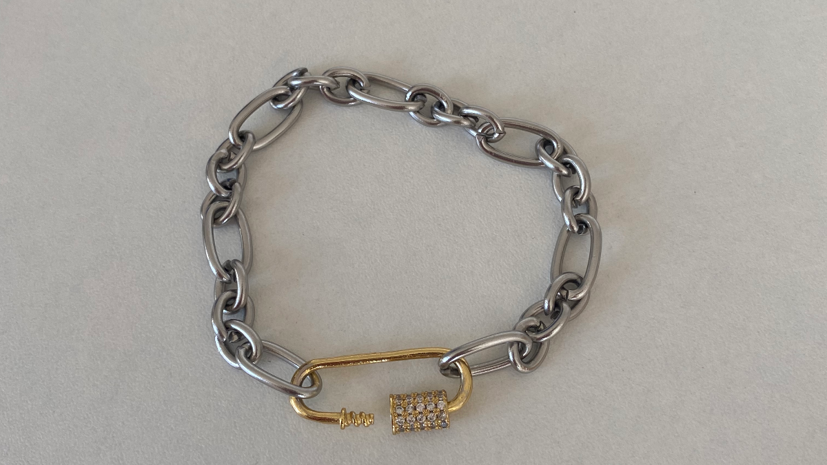 Silver and gold link handbag chain : Step 6 Silver and gold link handbag chain : Step 6