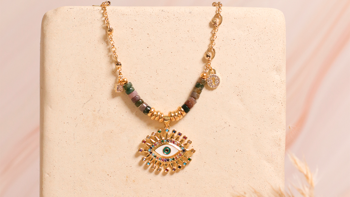 Fancy necklace with eye pendant and zircons