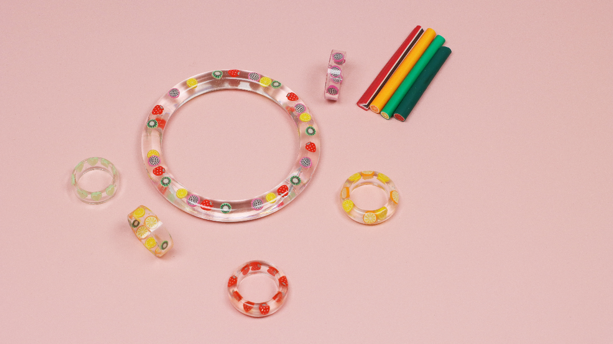 Schema  DIY beginner : Fruity resin rings