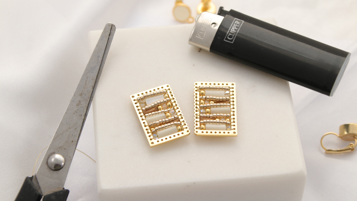 Pearl weaving earrings : Step 4 Pearl weaving earrings : Step 4