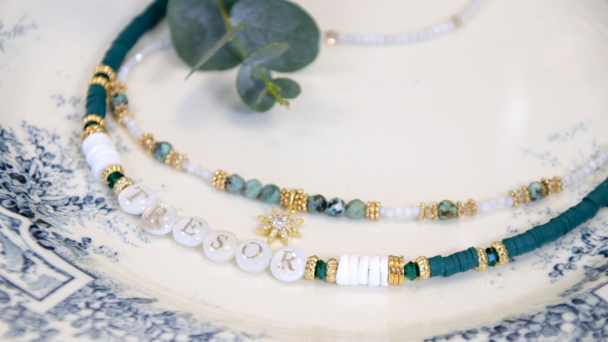 Schema  DIY duo of mother of pearl and PureCrystal necklaces