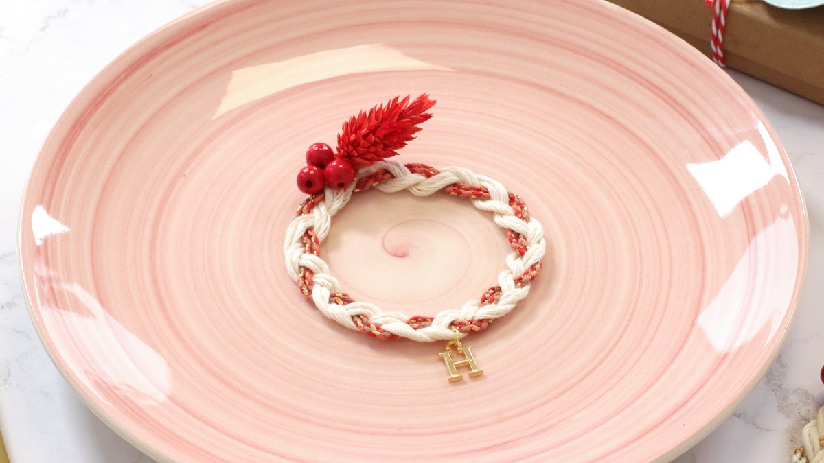 DIY Easy Deco Christmas Wreath Rope Bookmark