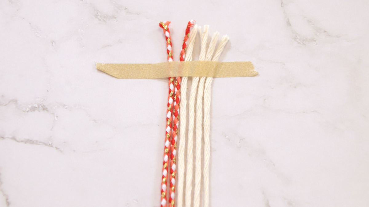 DIY Easy Deco Christmas Wreath Rope Bookmark : Step 1