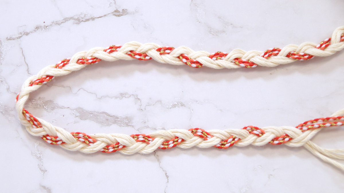 DIY Easy Deco Christmas Wreath Rope Bookmark : Step 6
