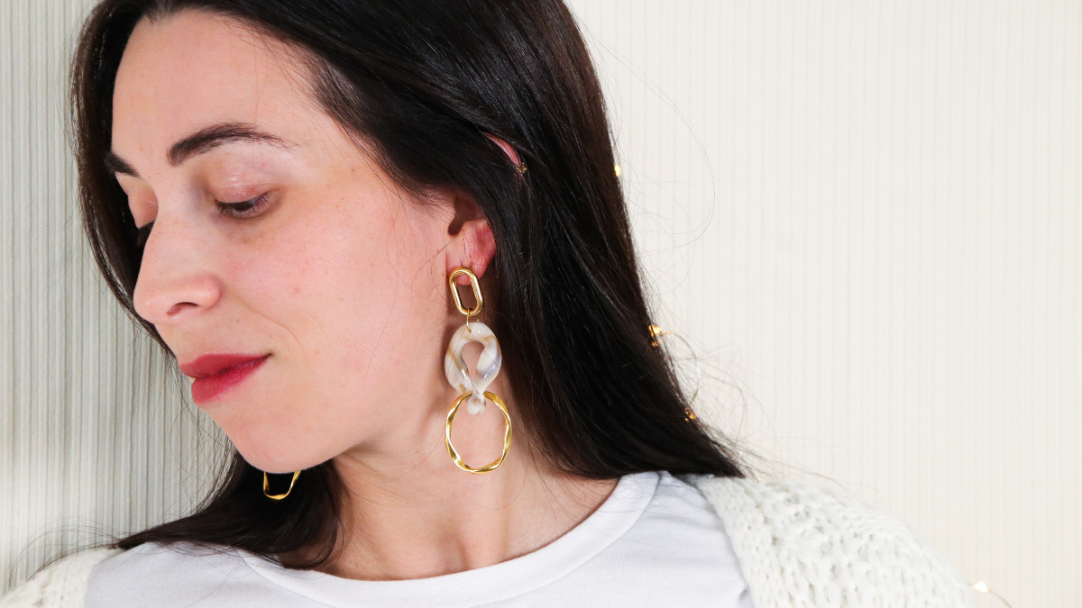 Schema  DIY Original XXL resin and acrylic earrings