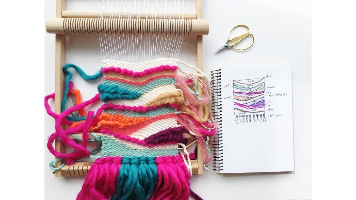 DIY Decorative wall weaving : Step 1 DIY Decorative wall weaving : Step 1