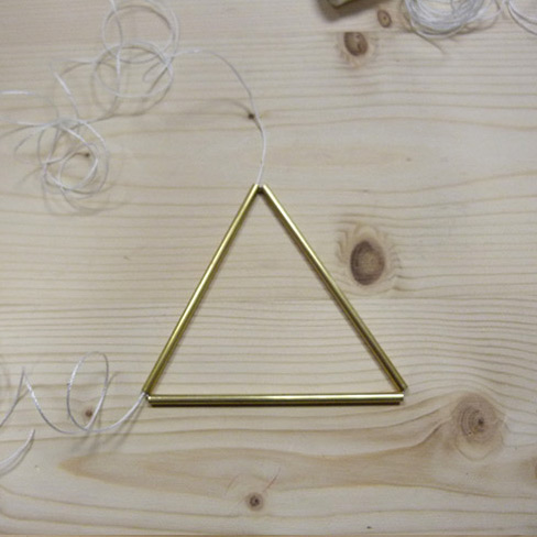DIY Himmeli-Style Brass Tube Plant Hanger : Step 4 DIY Himmeli-Style Brass Tube Plant Hanger : Step 4