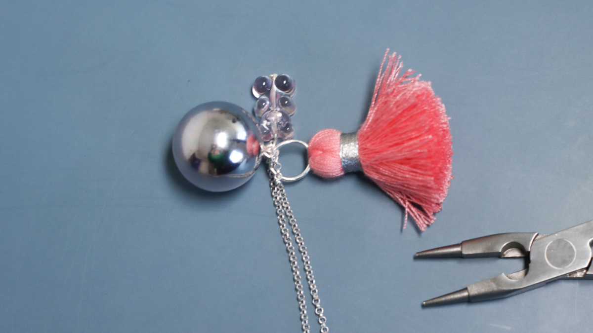 DIY Trendy pregnancy bola with large links and teddy bear : Step 5 DIY Trendy pregnancy bola with large links and teddy bear : Step 5