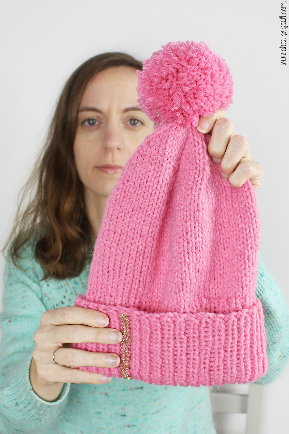 DIY Knitting Beginner - Knitting hat with circular needles