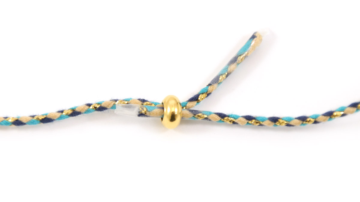 Stacking of bohemian chic necklaces with gemstones and charms : Step 3 Stacking of bohemian chic necklaces with gemstones and charms : Step 3