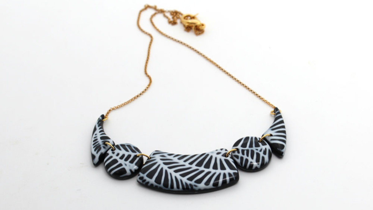 Necklaces with the polymeric technique of mokumé : Step 12 Necklaces with the polymeric technique of mokumé : Step 12