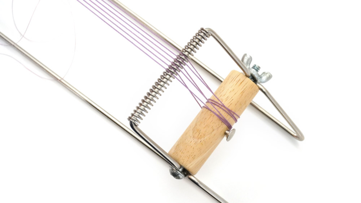 Bracelet Miyuki delicas 15/0 on loom : Step 1 Bracelet Miyuki delicas 15/0 on loom : Step 1