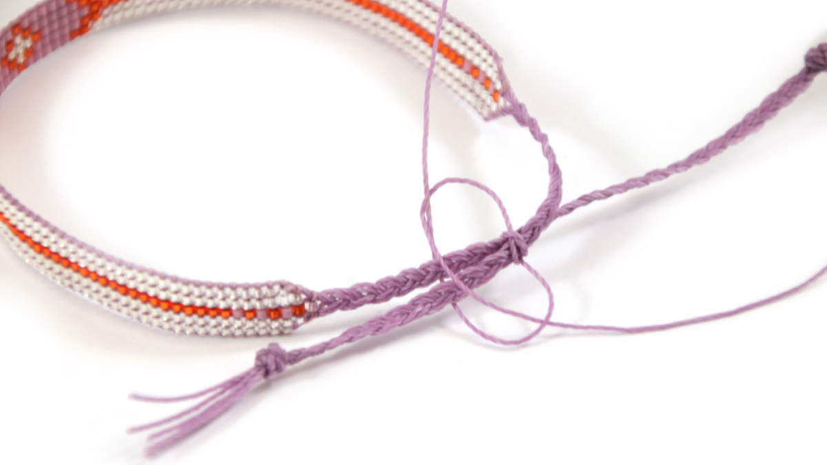 Bracelet Miyuki delicas 15/0 on loom : Step 10 Bracelet Miyuki delicas 15/0 on loom : Step 10