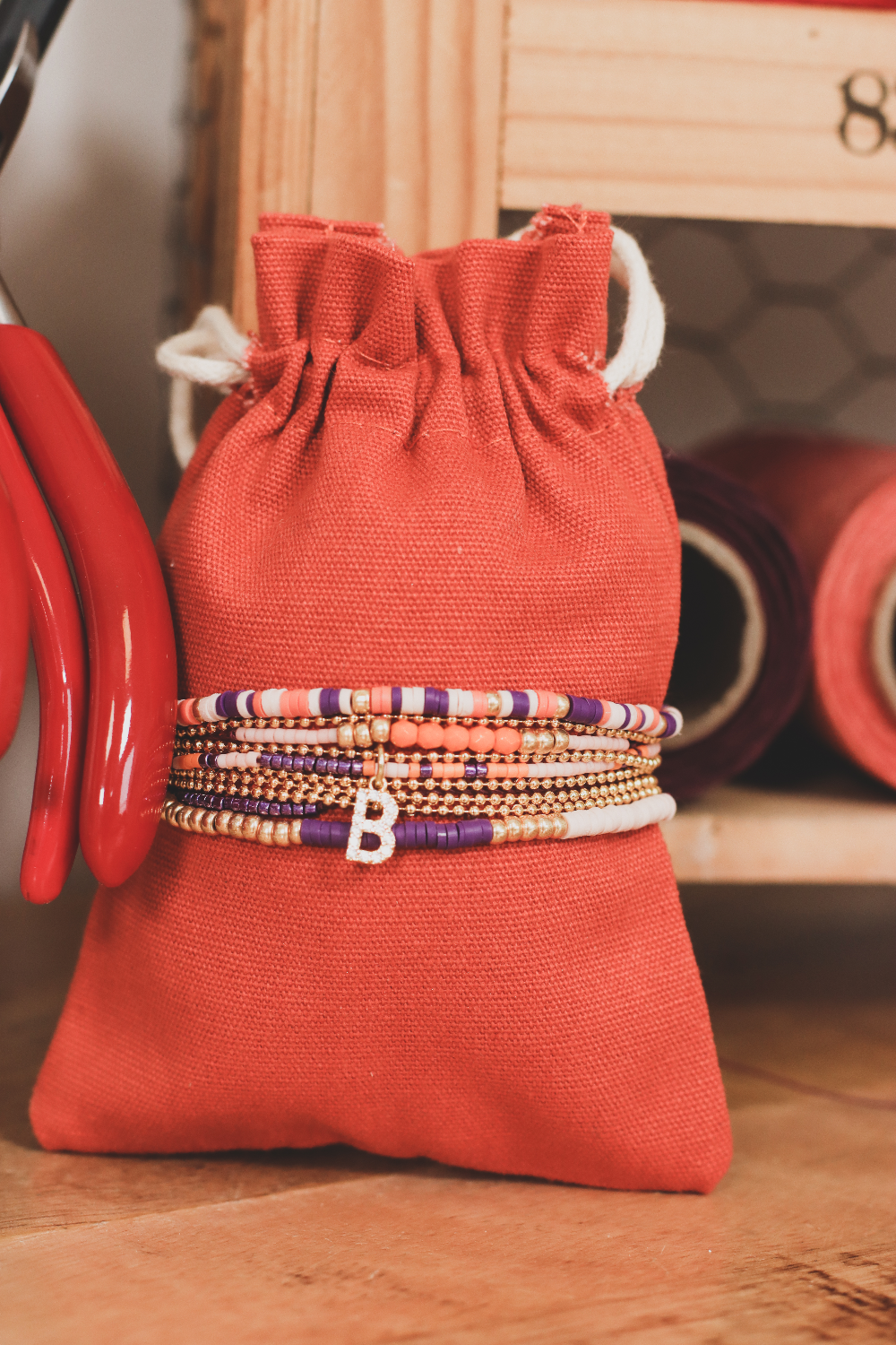 Schema  DIY Multi Row Bracelet for beginners with Heishi and Linhasita