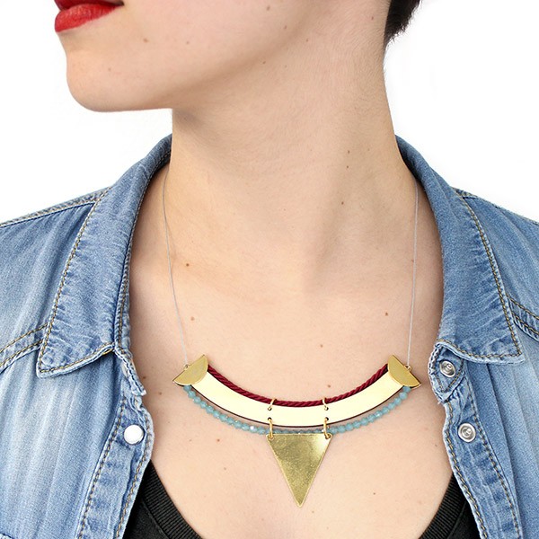 Schema PureCrystal Pacific Opal bib necklace in wood and spinning chic ethnic inspiration Schema PureCrystal Pacific Opal bib necklace in wood and spinning chic ethnic inspiration