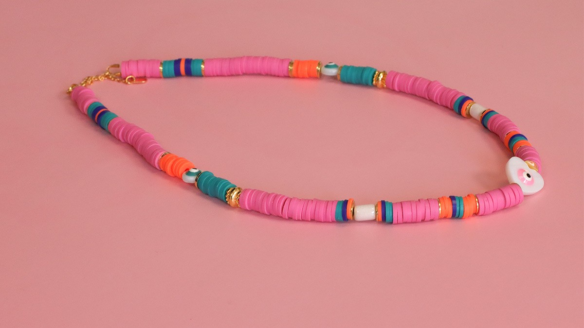 Heishi and eye beads surfer necklace for women : Step 2