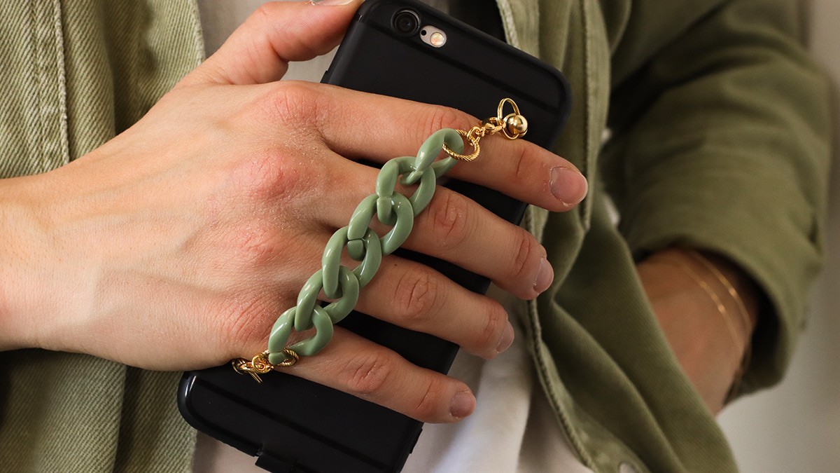 Schema Phone jewel with rivet Schema Phone jewel with rivet