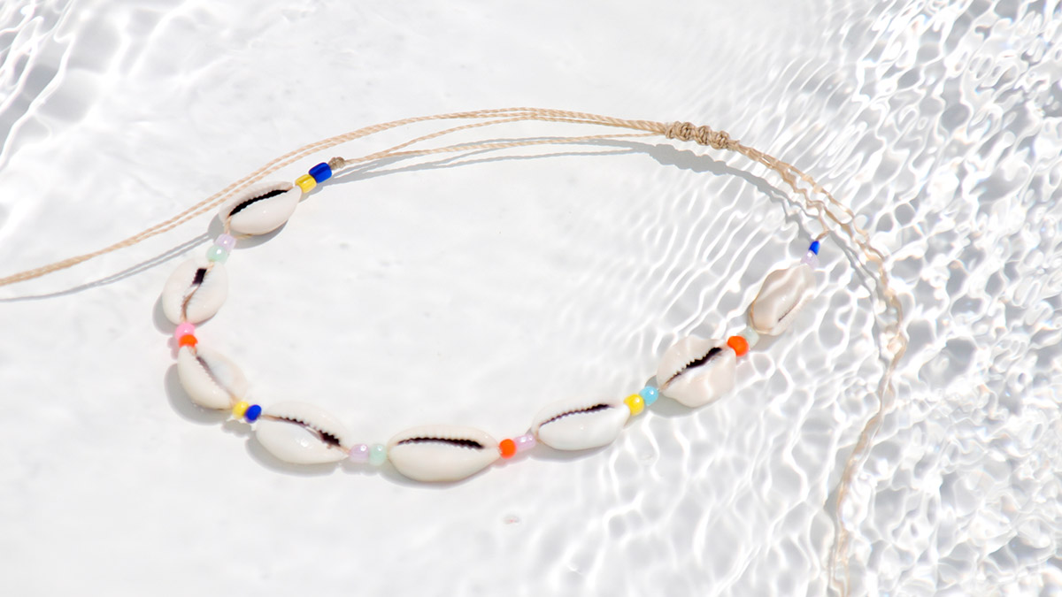 Costume jewelry: which jewels are water-resistant? Costume jewelry: which jewels are water-resistant?