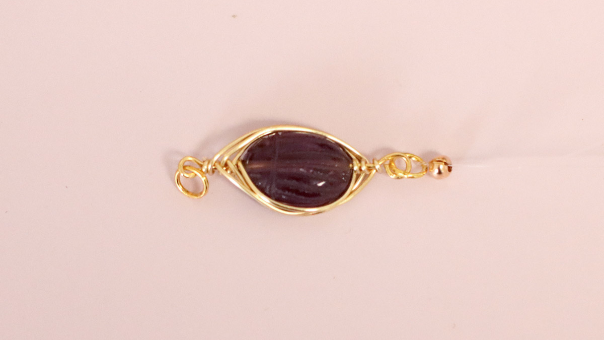 Gemstone bracelet set with Amethyst beetle wire : Step 6 Gemstone bracelet set with Amethyst beetle wire : Step 6