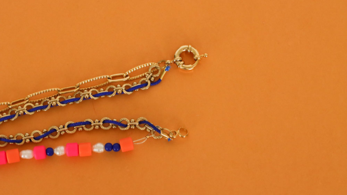 Multi-strand necklace with large shawl, Heihi beads, freshwater pearls and Libra zodiac charm. : Step 6