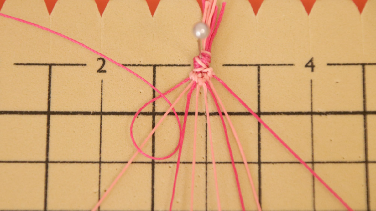 Creoles with Brazilian bracelet Heart in Slam strings : Step 11 Creoles with Brazilian bracelet Heart in Slam strings : Step 11