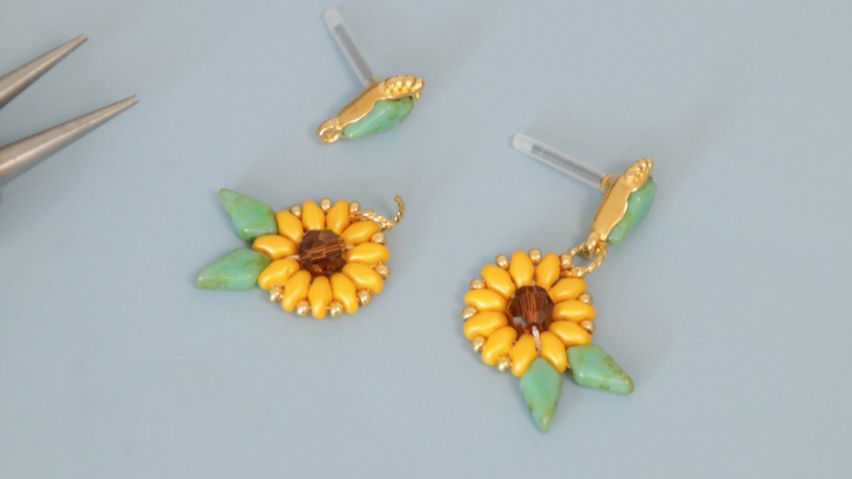 Sunflower earrings with SuperDuo beads : Step 15 Sunflower earrings with SuperDuo beads : Step 15