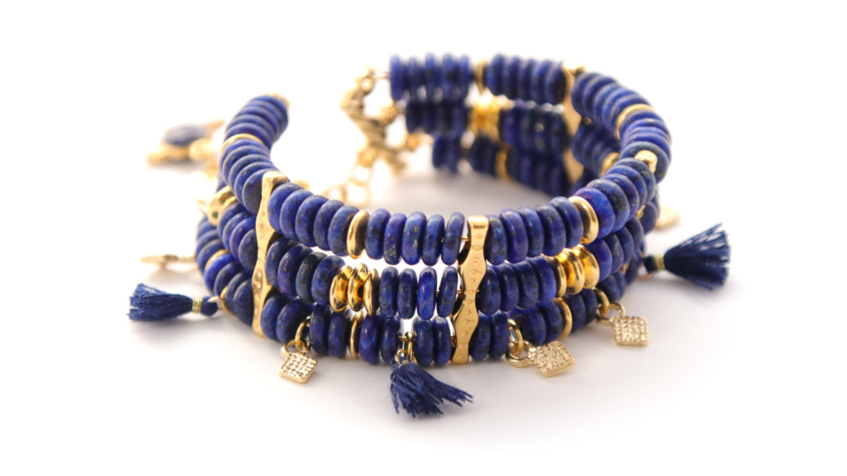 Memory bracelet with Lapis Lazuli beads : Step 5 Memory bracelet with Lapis Lazuli beads : Step 5