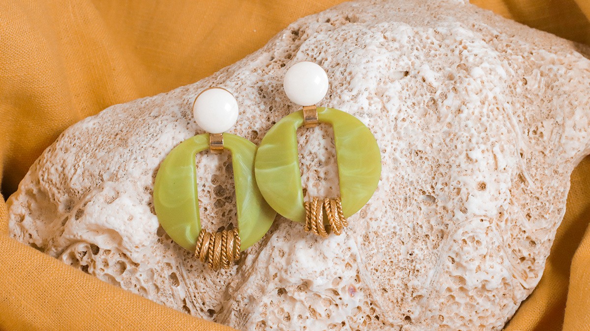 DIY Resin earrings and rings