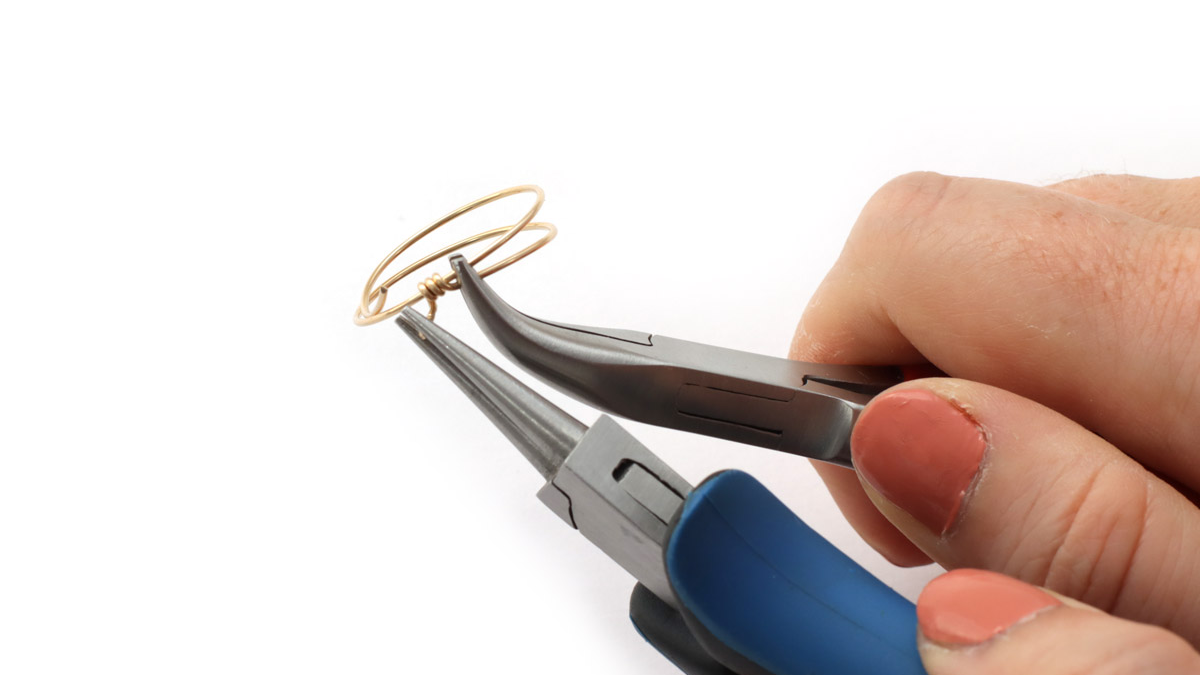 Create your own gold filled wire and gemstone ring : Step 5