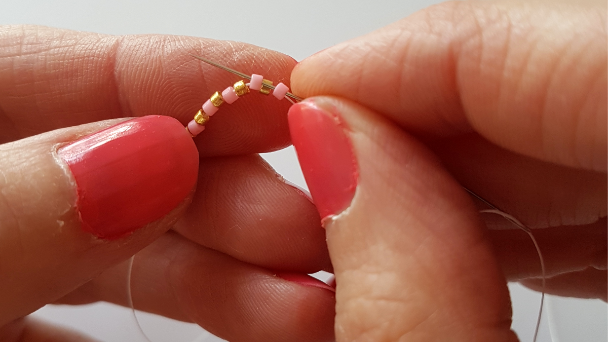 Delica Miyuki peyote weaving ice diagram : Step 3