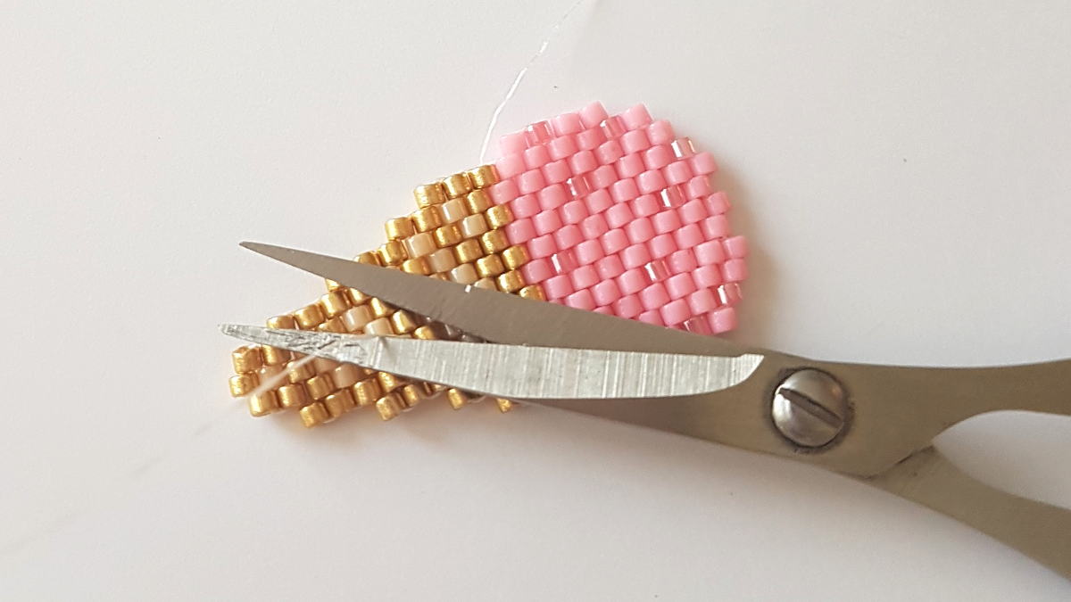 Delica Miyuki peyote weaving ice diagram : Step 18