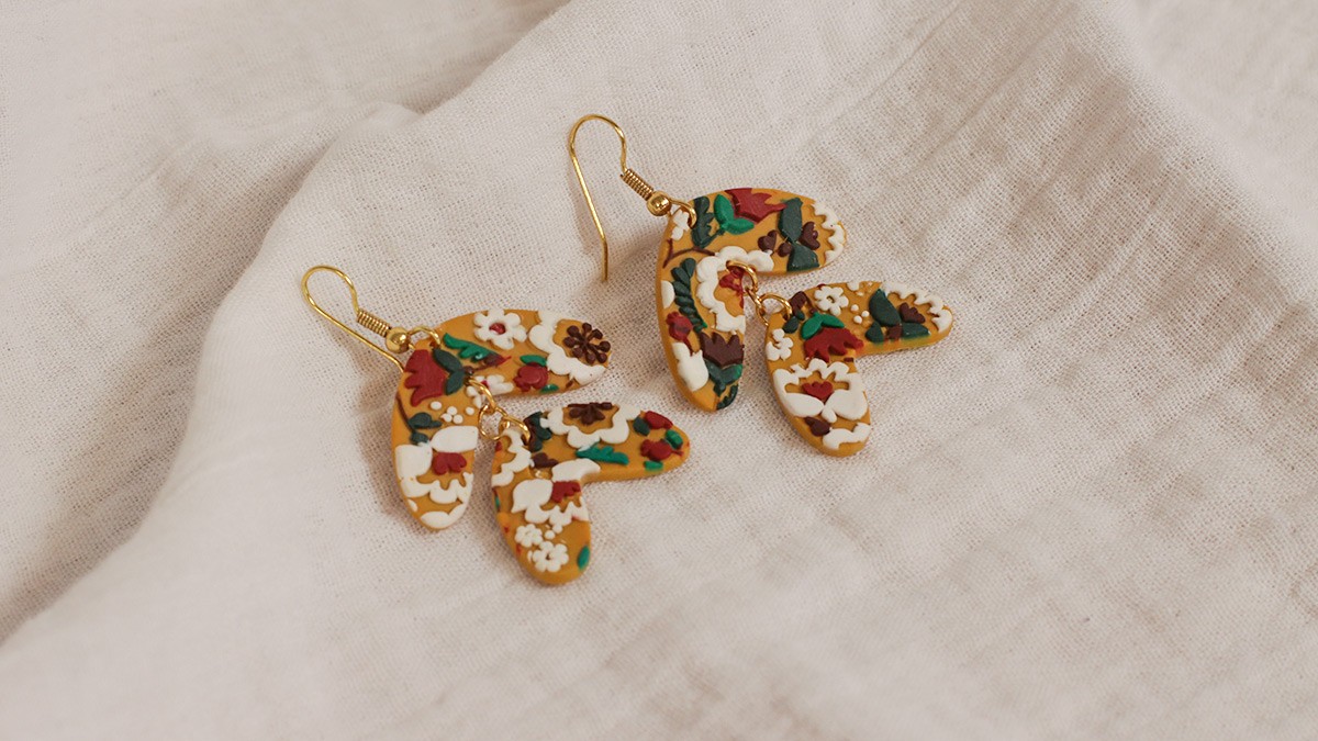 Earrings polymeric texture plate flowers Earrings polymeric texture plate flowers