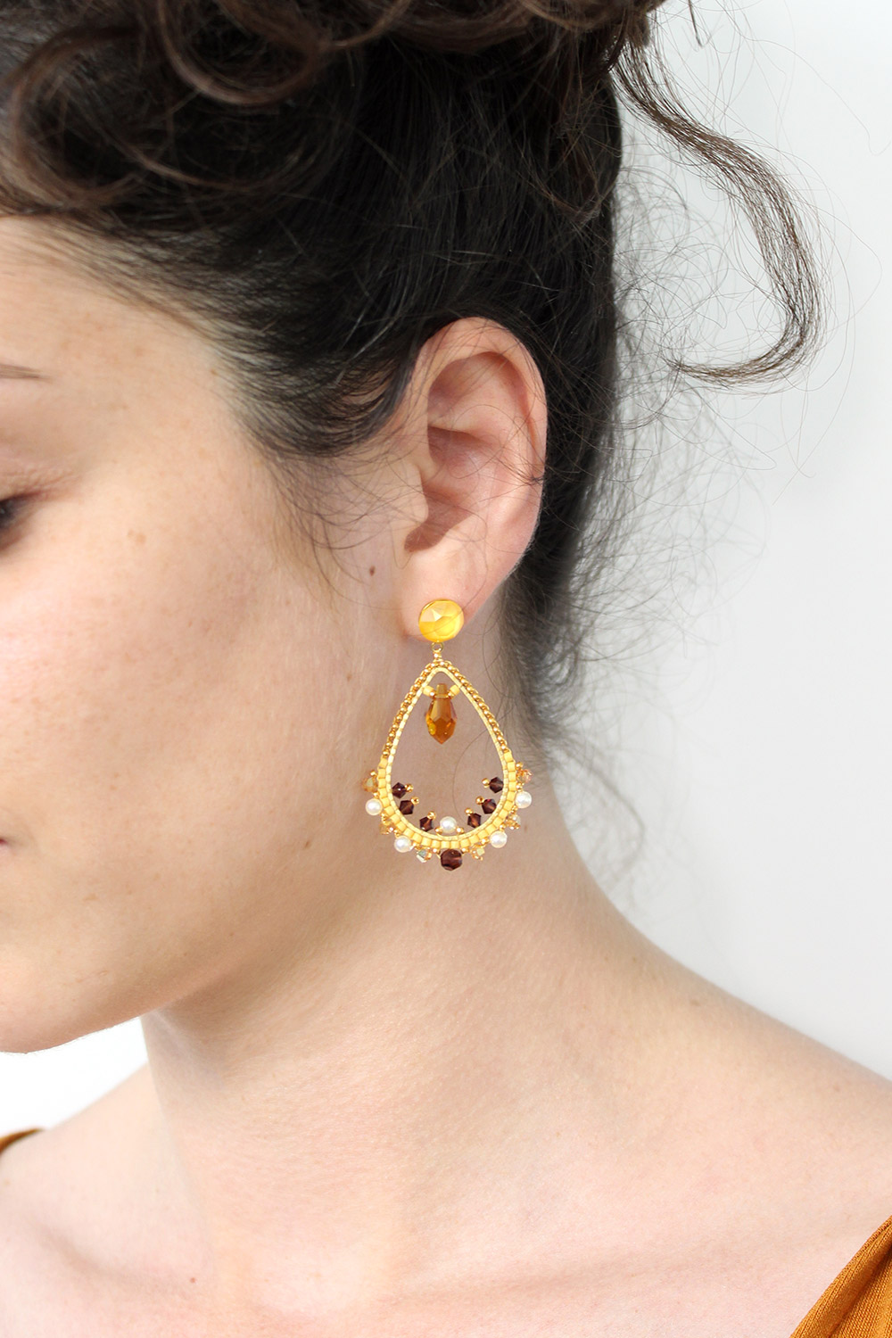 Schema  Brick Stitch drop earrings with Miyuki crystals and beads