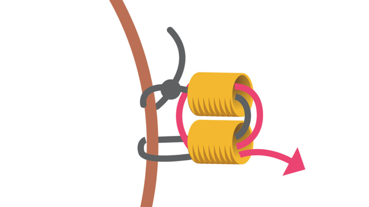 Brick Stitch drop earrings with Miyuki crystals and beads : Step 2