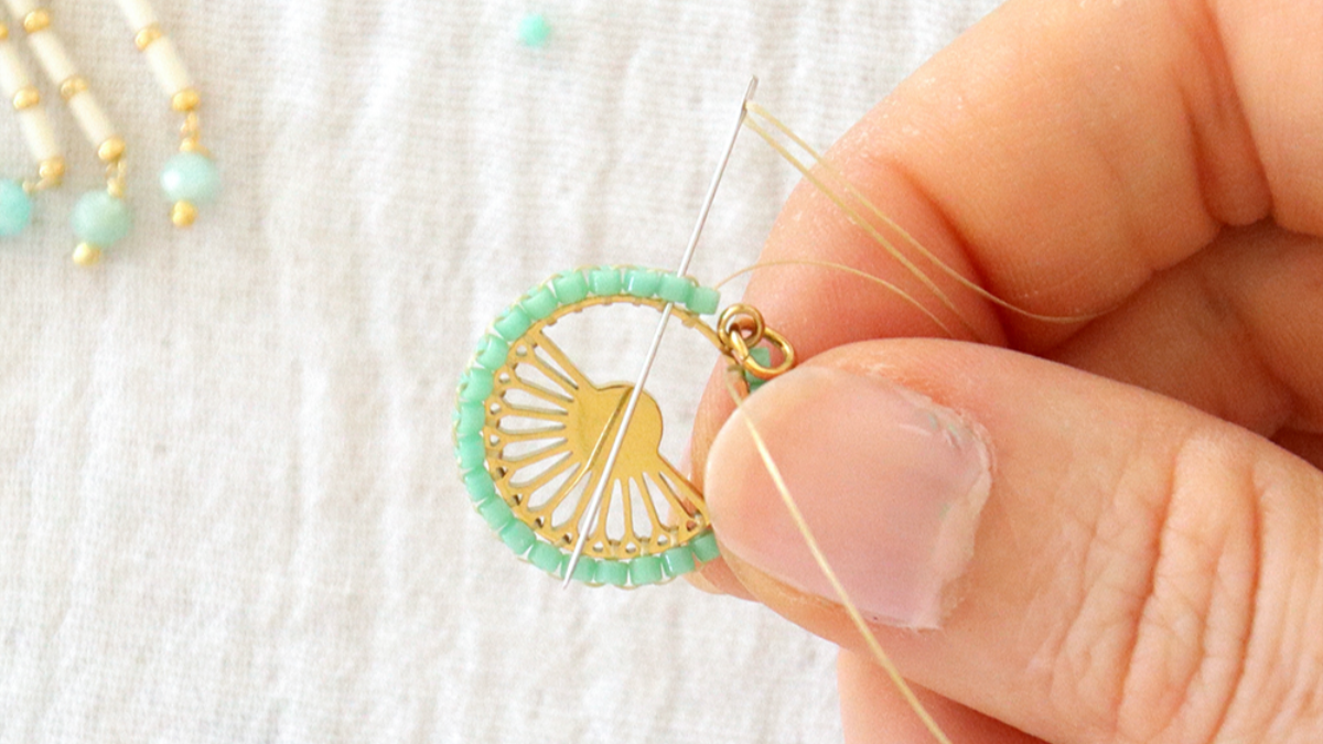 Miyuki Delica and Turquoise Bugles Earrings : Step 4 Miyuki Delica and Turquoise Bugles Earrings : Step 4