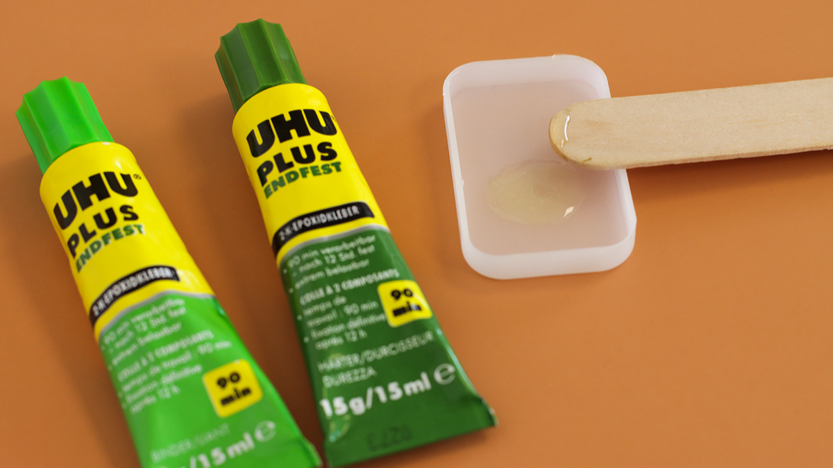 Gold color hoop earrings with natural stones : Step 2