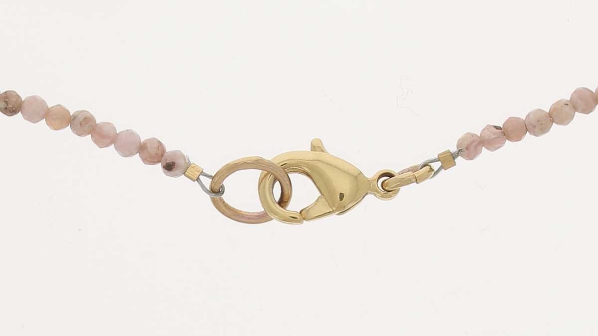 Bohemian chic necklace with natural pearls and gold-plated beads : Step 1 Bohemian chic necklace with natural pearls and gold-plated beads : Step 1