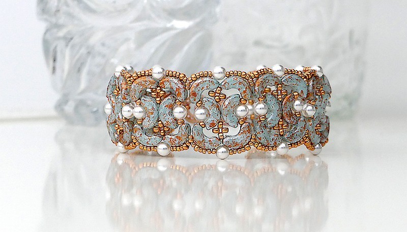 Caprice bracelet with Arcos glass beads by Puca