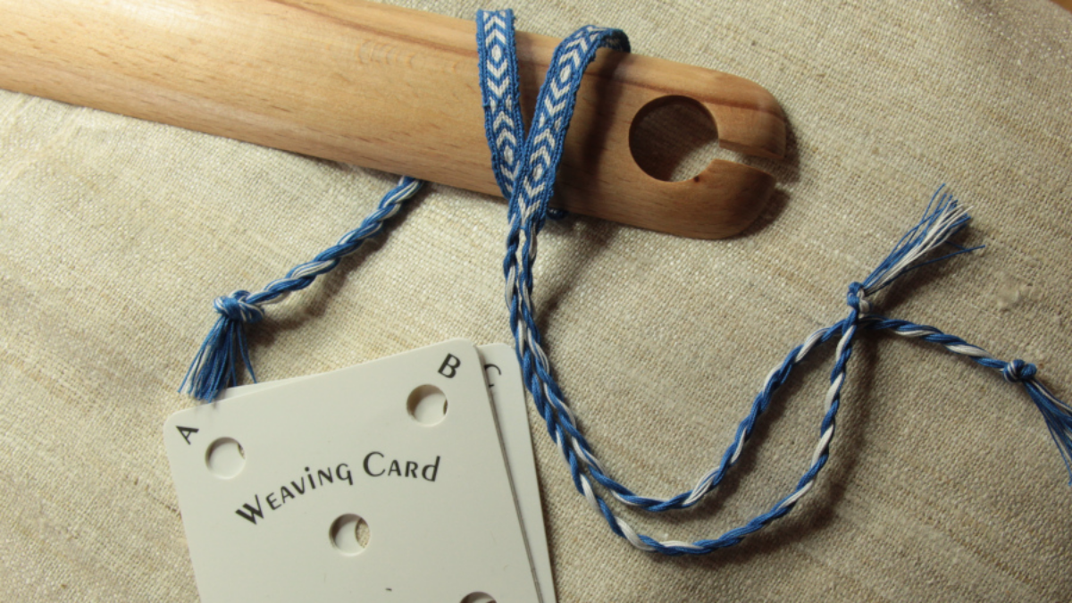 DIY Beginner Card Weaving Bracelet : Step 12