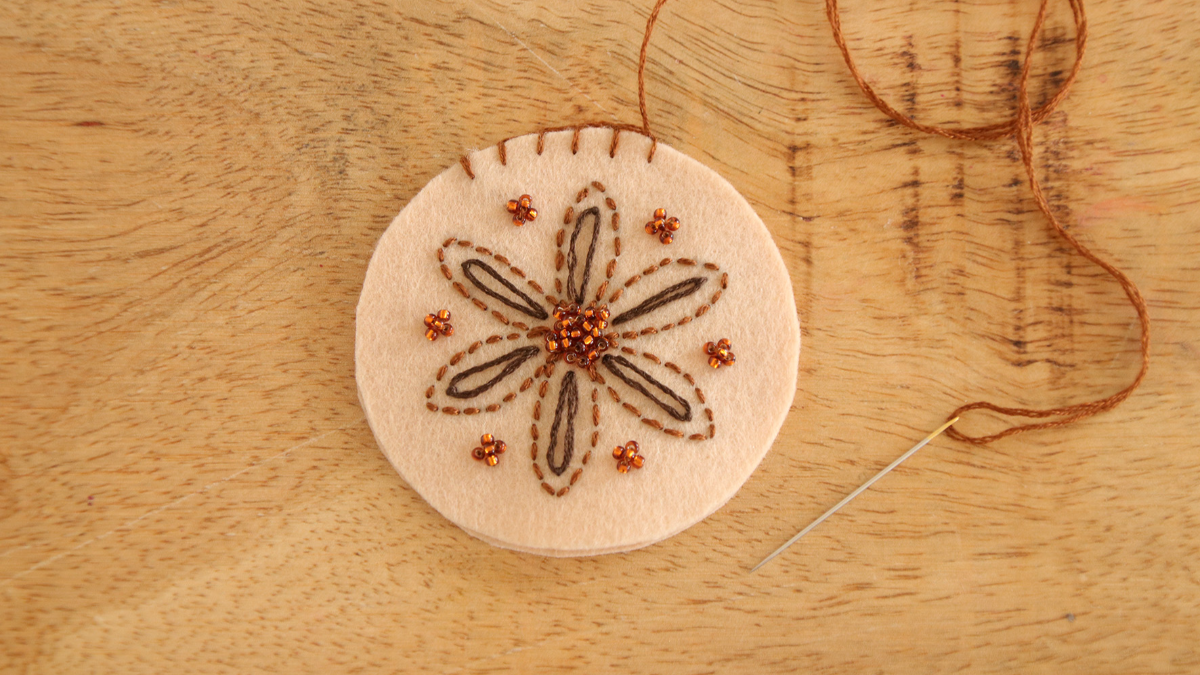 Pattern felt Christmas Tree decoration Christmas Scents : Step 11